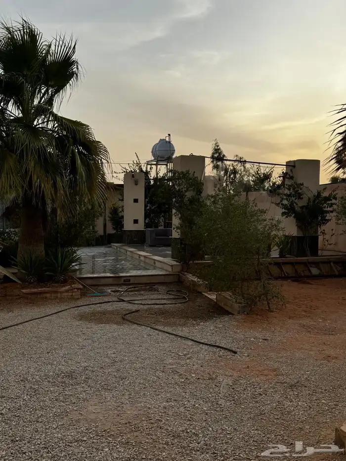 شاليهات جاهزه مؤجرة للبيع ( المزاحمية 3