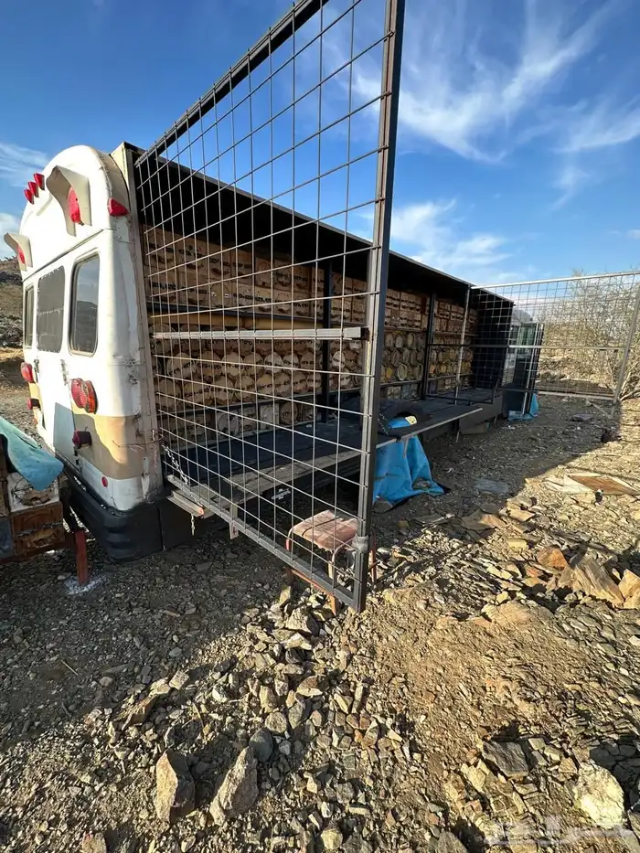 سيارة نحل باص موديل 2000 4