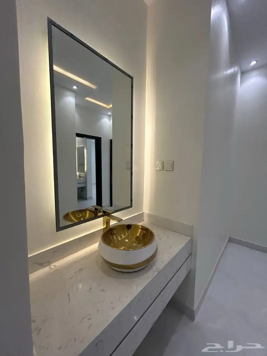 ارواف VIP للبيع على شارعين 14