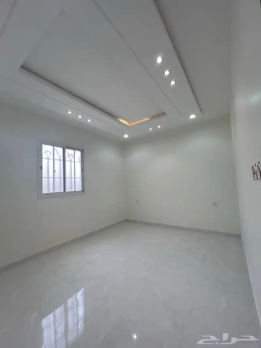 ارواف VIP للبيع على شارعين 2
