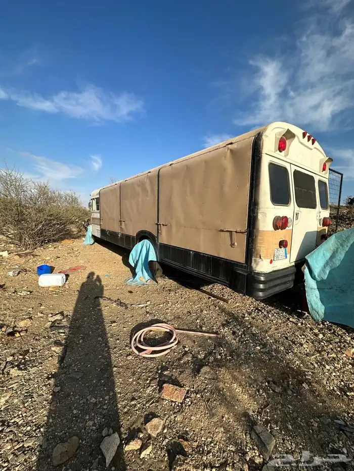 سيارة نحل باص موديل 2000 3