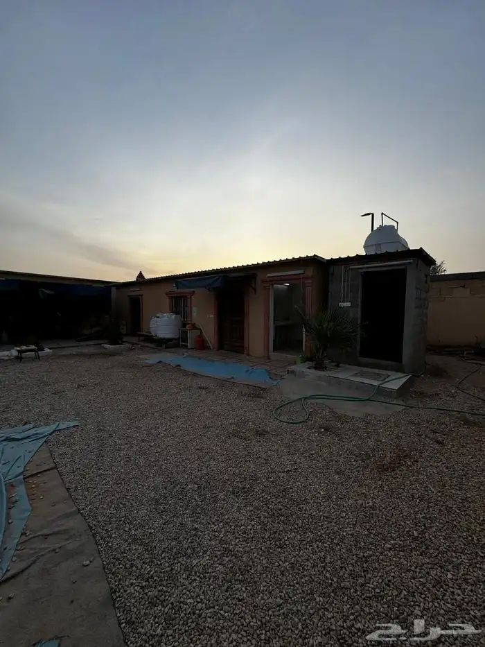 شاليهات جاهزه مؤجرة للبيع ( المزاحمية 12