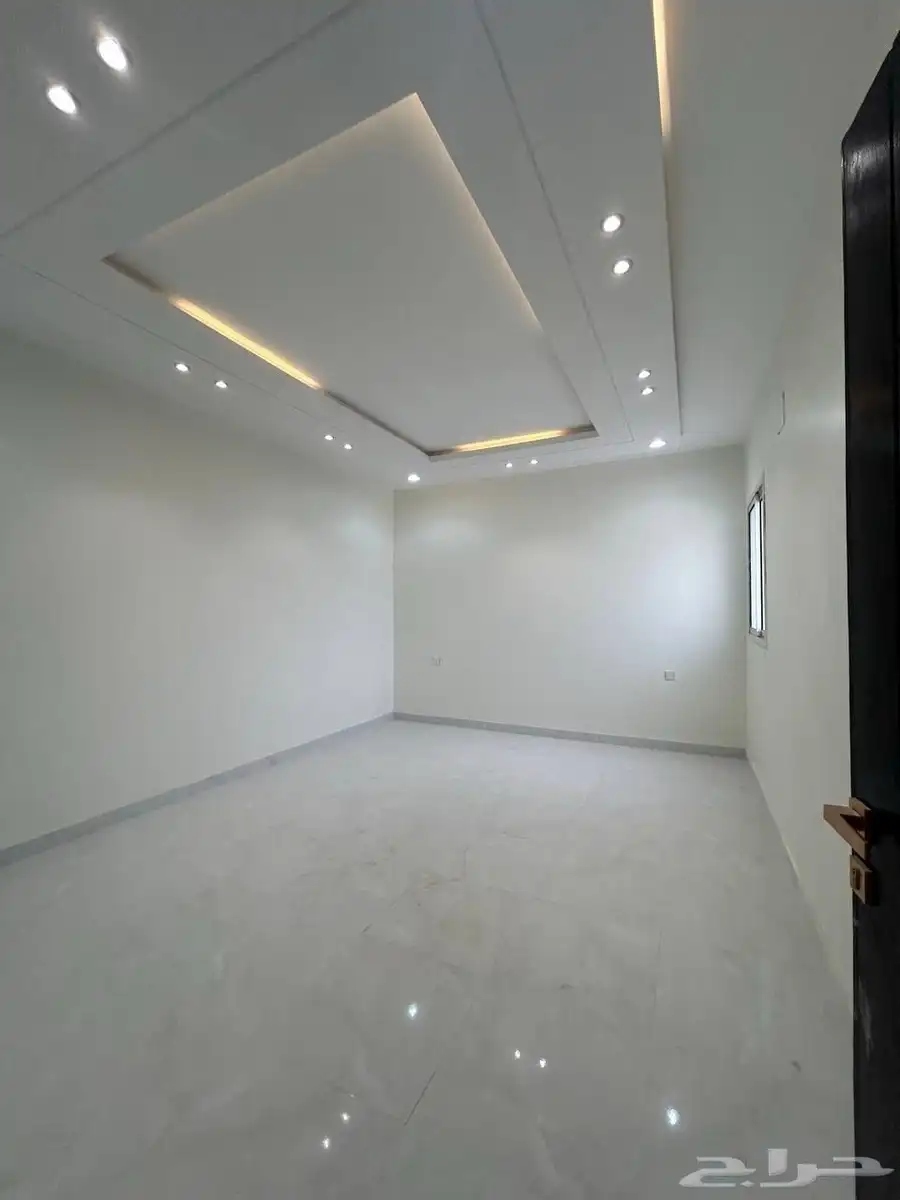 ارواف VIP للبيع على شارعين 5