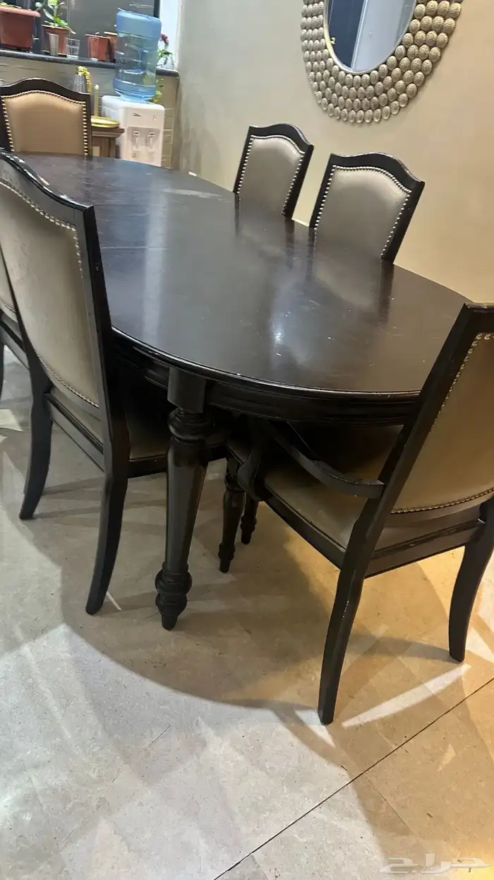 طاولة طعام مستعملة للبيع 0