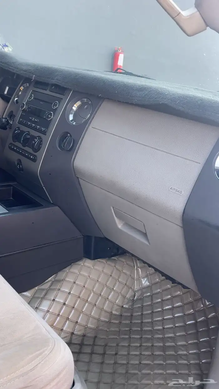 فورد اكسبيدشن 8