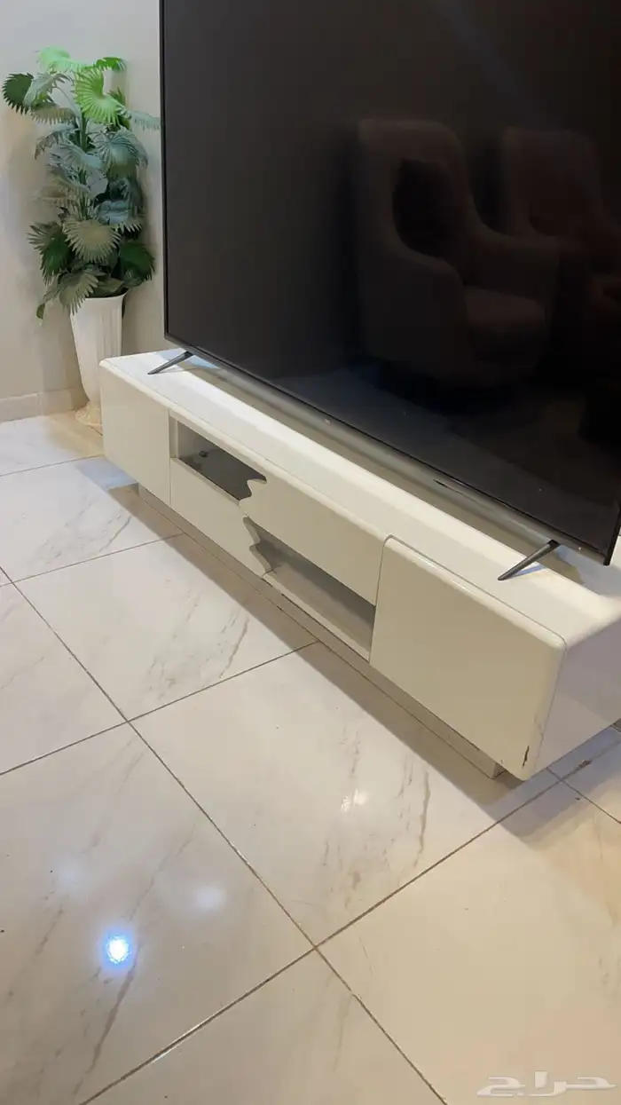 طاوله تلفزيون 0
