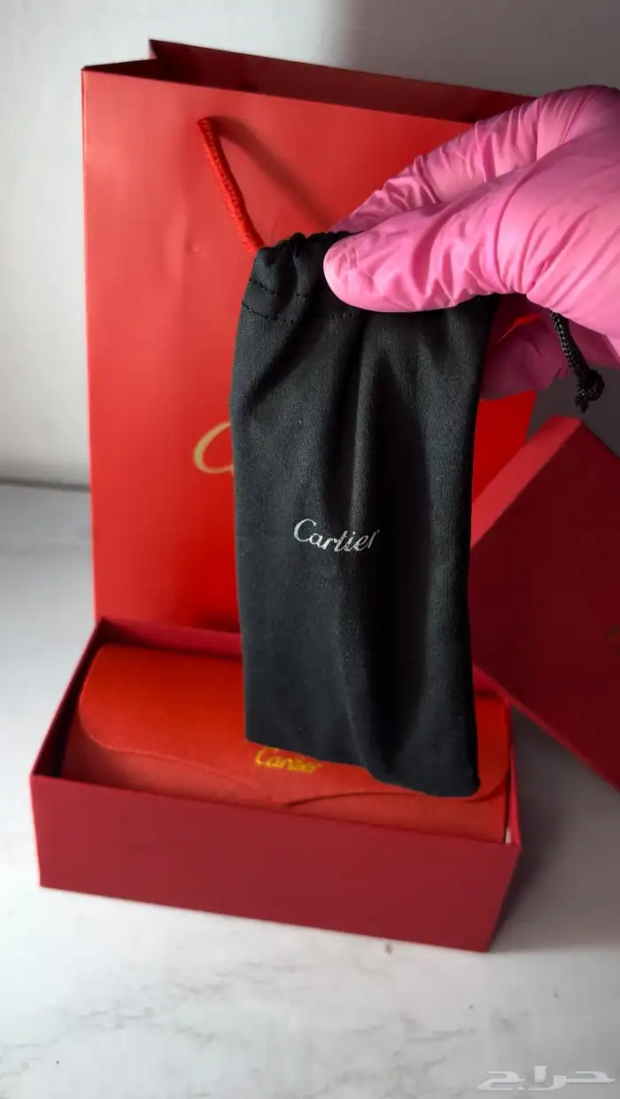 نظارة كارتير بني تصميم خشبي ب 99 ريال 14