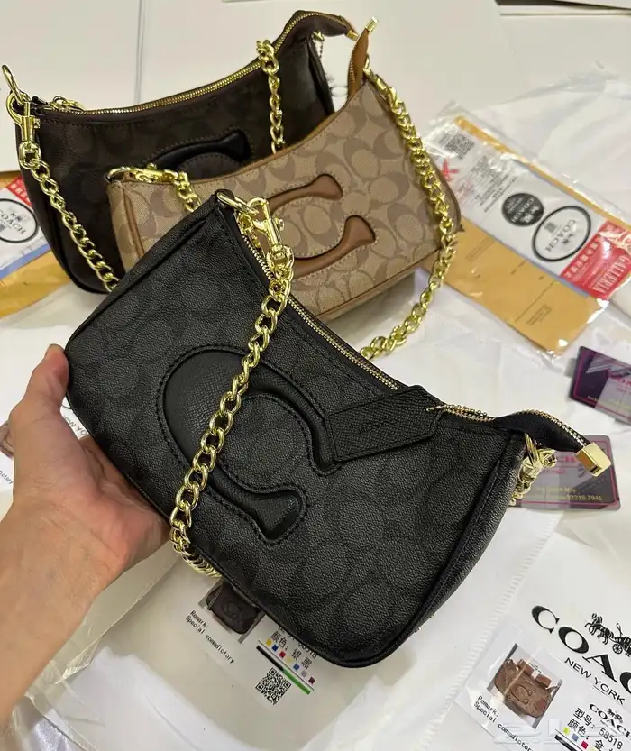 شنط توري بورش مع الملحقات 23