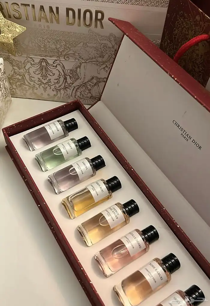 بوكس 8 أنواع عطور 7 نص مل من Dior 199 ريال 3