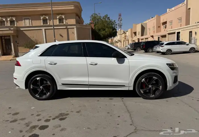 اودي Q8 موديل 2020 نظيف جدا 3