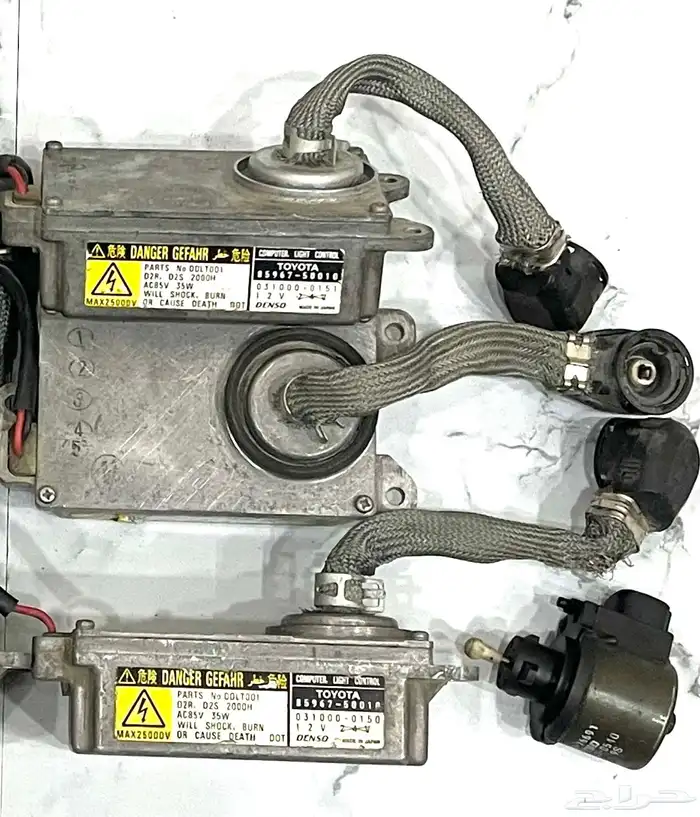 محول زينون لكزس Ls400 2