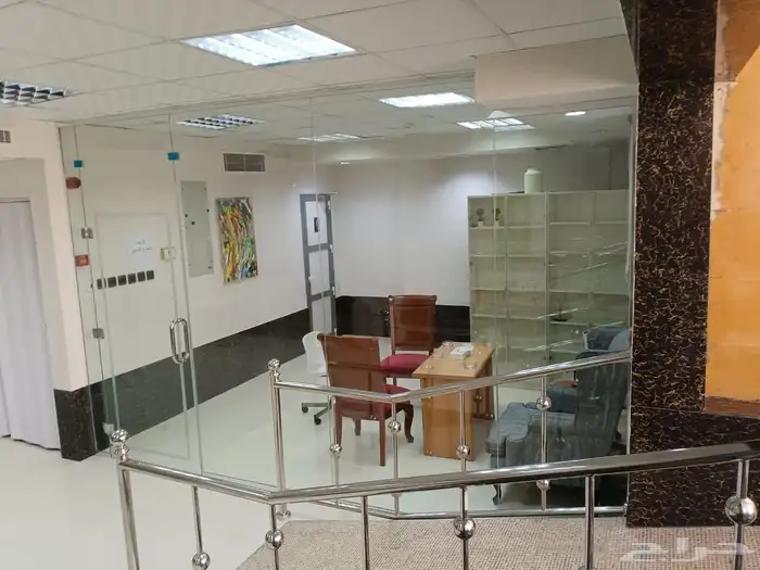 معرض فخامة للزجاج والمرايا والبراويز 15