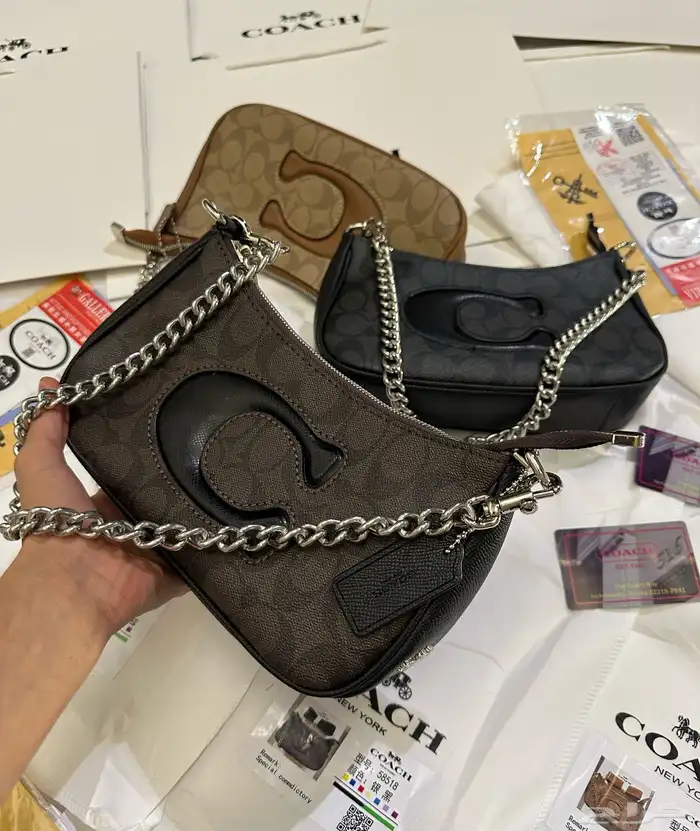 شنط توري بورش مع الملحقات 22