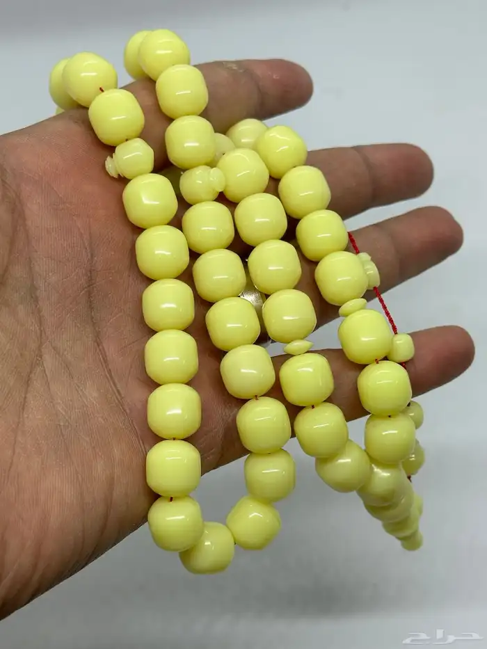 سبحة من مكعب دومنة كريمي جديد 4