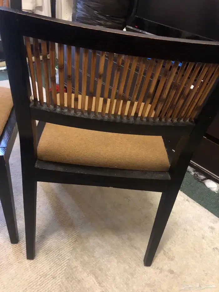 طاولات و كراسي 2