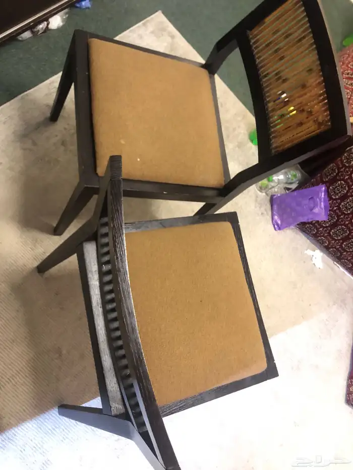 طاولات و كراسي 1