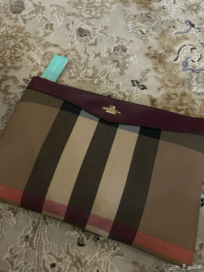 فساتين و شنط للبيع 31