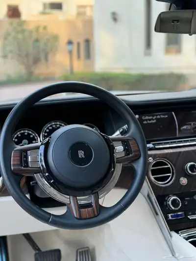 كولينان 2020 بلو بيانو 5