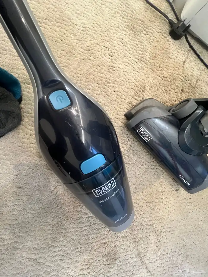 مكنسه BLACK DECKER شبه جديده 3