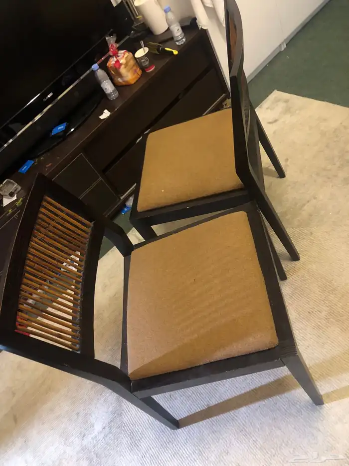 طاولات و كراسي 3