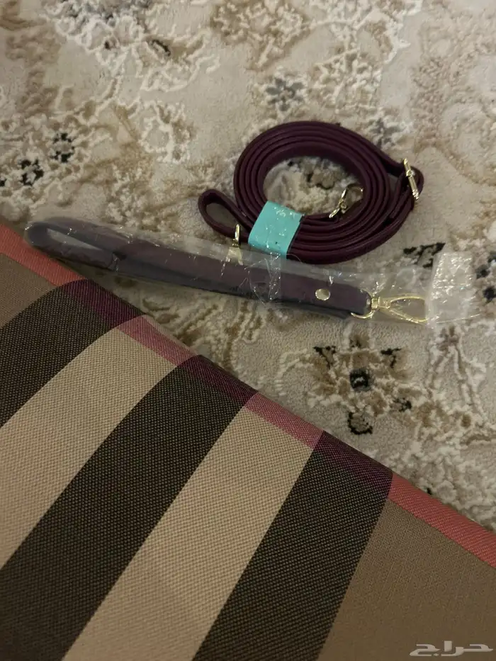 فساتين و شنط للبيع 34