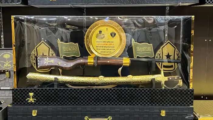 هدايا تخرج ضباط دروع سيوف هدايا تخرج هدايا سيوف 1