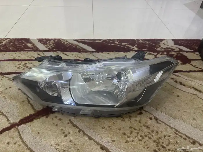 شمعة ياريس 4