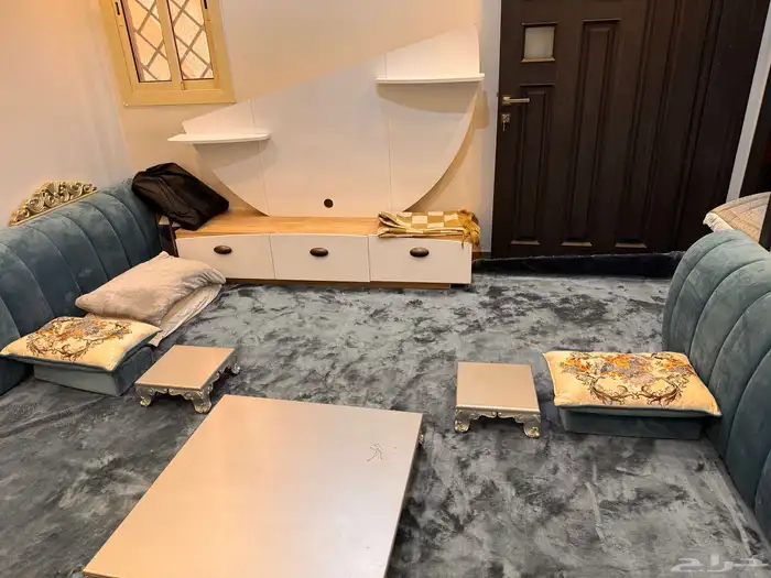 اغراض متنوعة للبيع  التفاصيل 7