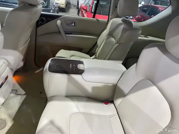 انفنتي QX 80 موديل 2016 فل كامل مخزن 27