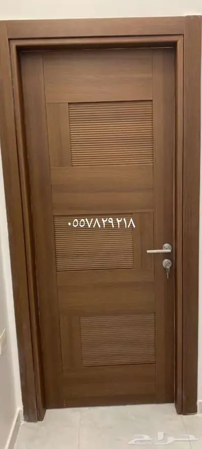 نجار ابواب خشبيه 3