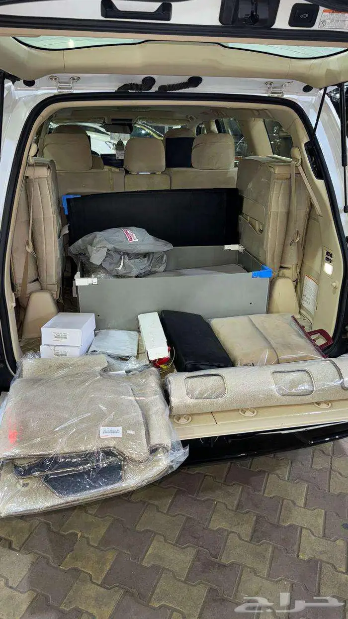 لكزس LX 570 موديل 2020 12