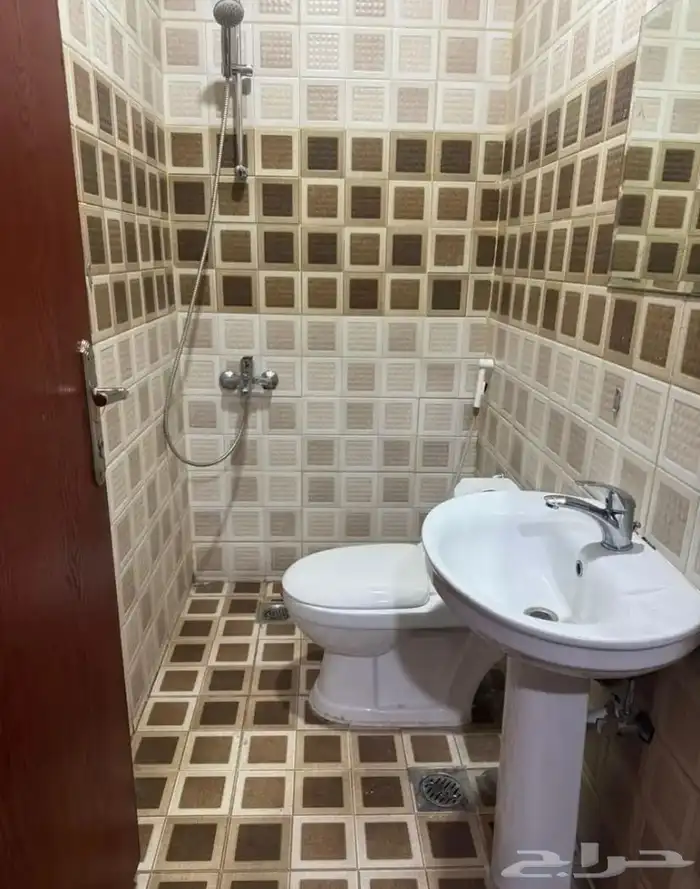 شقق سكنية للايجار بحي الشاطئ بالدمام 4