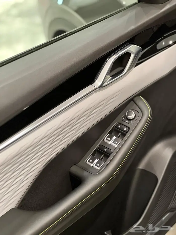 جيلي كولراي 2025 ستاندر بسعر حصري 8