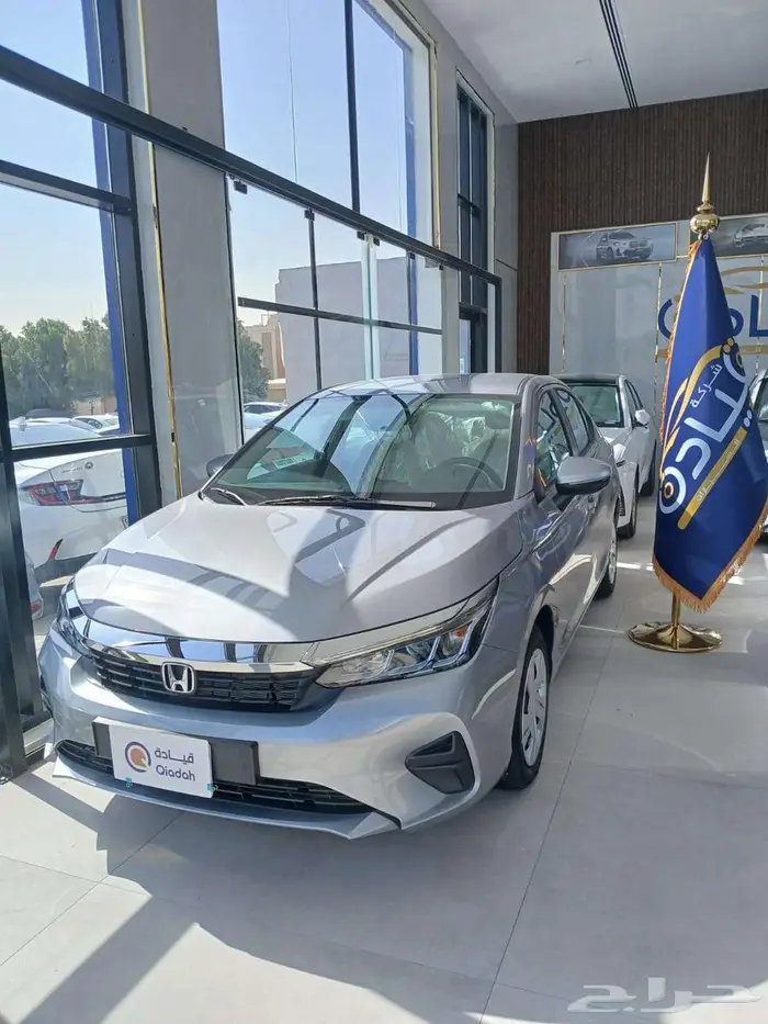 توسان للتاجير تاجير سيارات متنوعة شركة قيادة لتاجير السيارات 6