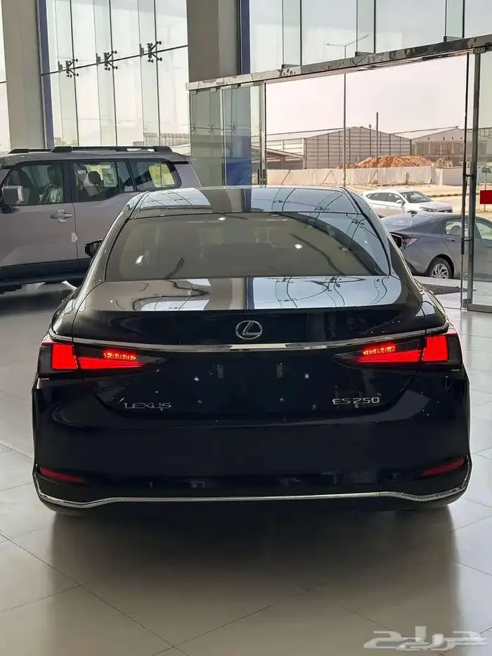لكزس ES250 AA موديل 2025 5