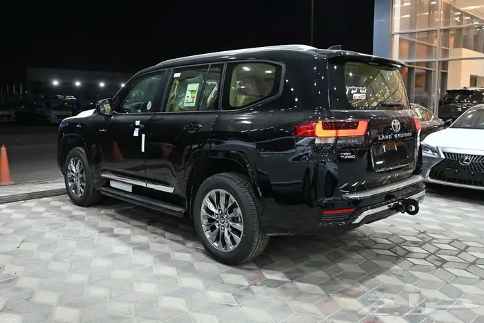 لاندكروزر L4 فل كاملا 7