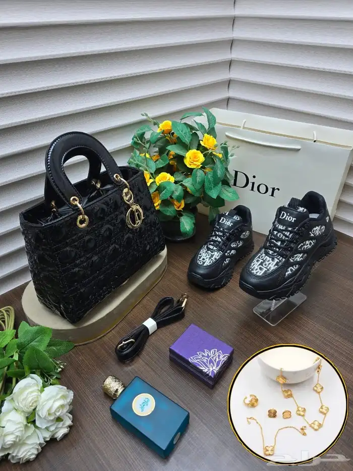 عرض شنطة وشوز هدايا لأحبابكم 3