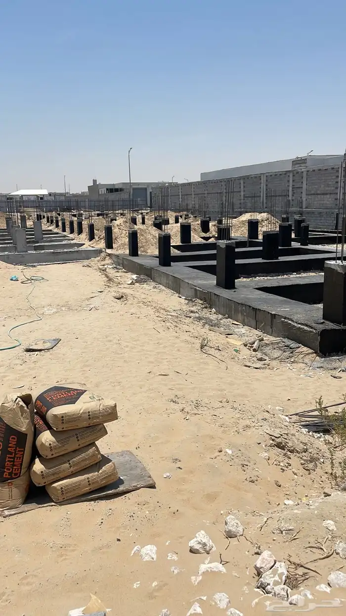 قلابات توريد رمل دفان ومساح وازفلت مقشور مبشور بيسكورس حجر 6