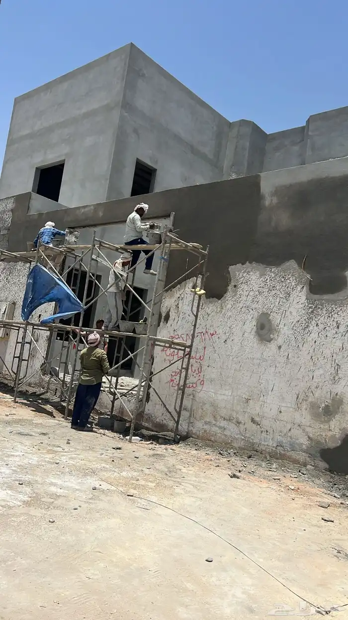 سعودي مشرف على ترميم مباني وفلل وعماير قديمة 10