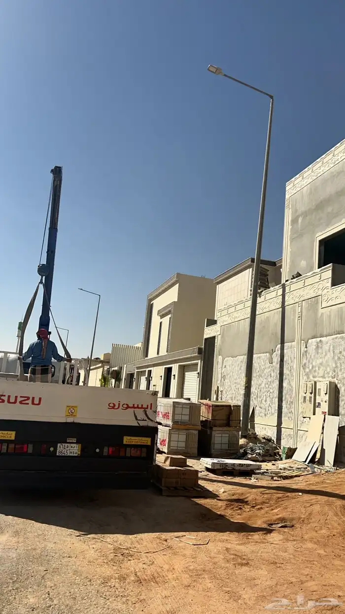 سعودي مشرف على ترميم مباني وفلل وعماير قديمة 20