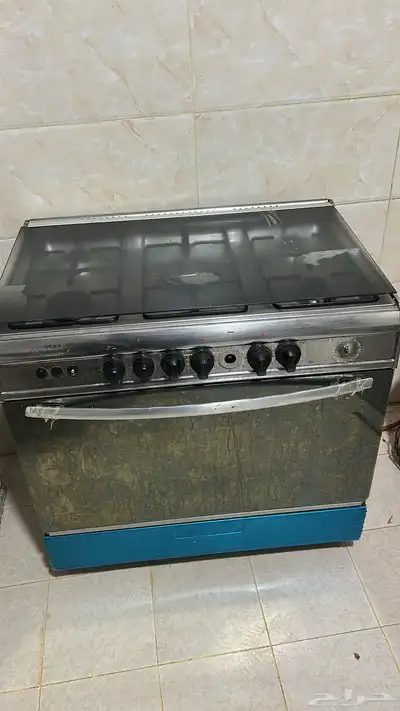فرن للبيع نظيف جدا 0