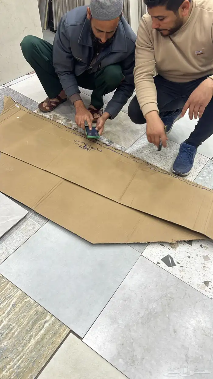 سعودي مشرف على ترميم مباني وفلل وعماير قديمة 23