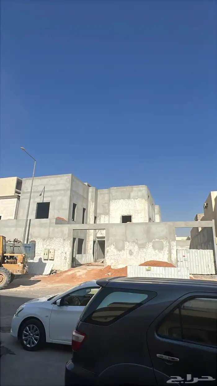 سعودي مشرف على ترميم مباني وفلل وعماير قديمة 13