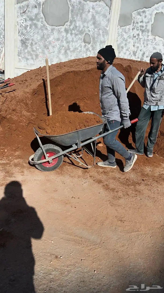 سعودي مشرف على ترميم مباني وفلل وعماير قديمة 21