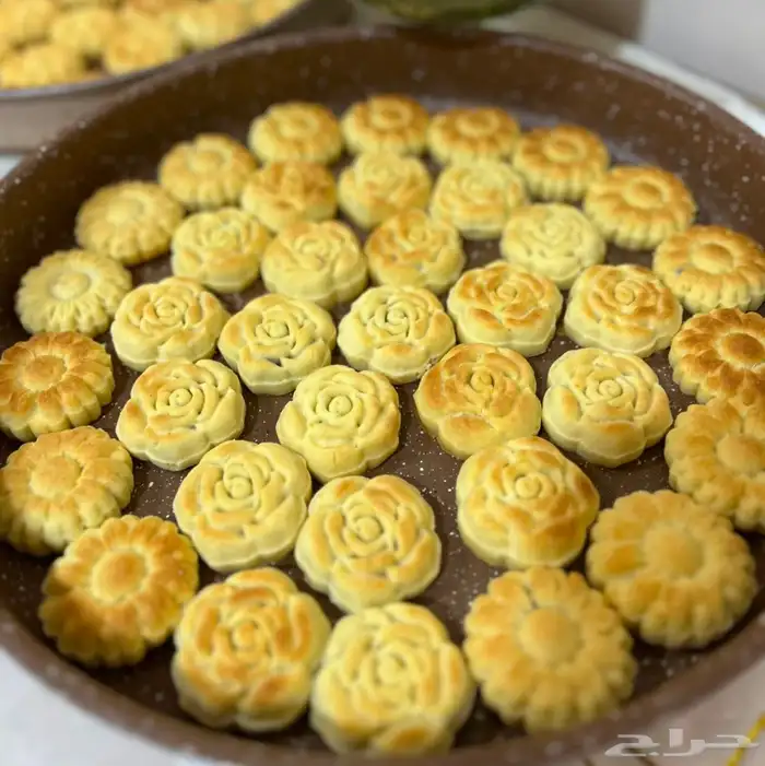 معمول التمر شغل فرش الطلب قبل بيوم او يومين 4