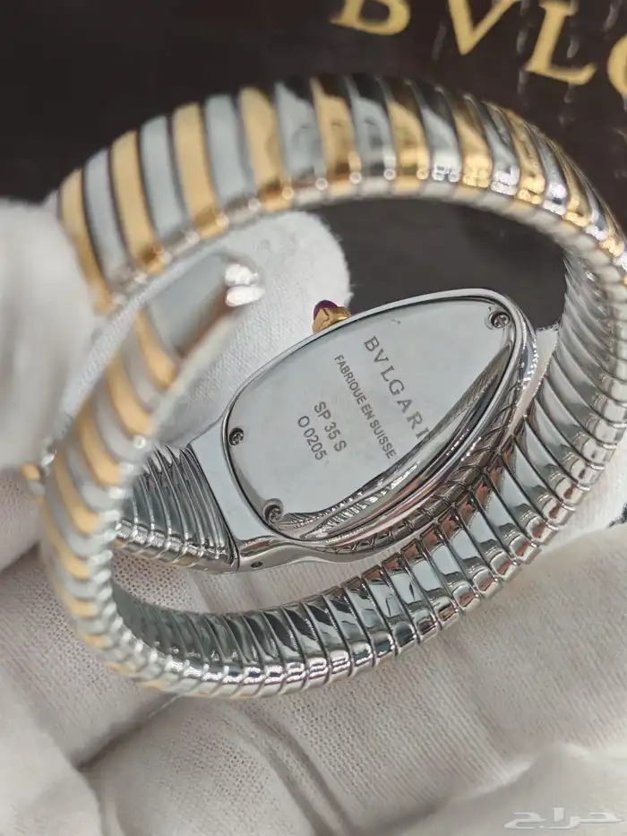 ساعة بلغاري نسائي موديل الثعبان 12