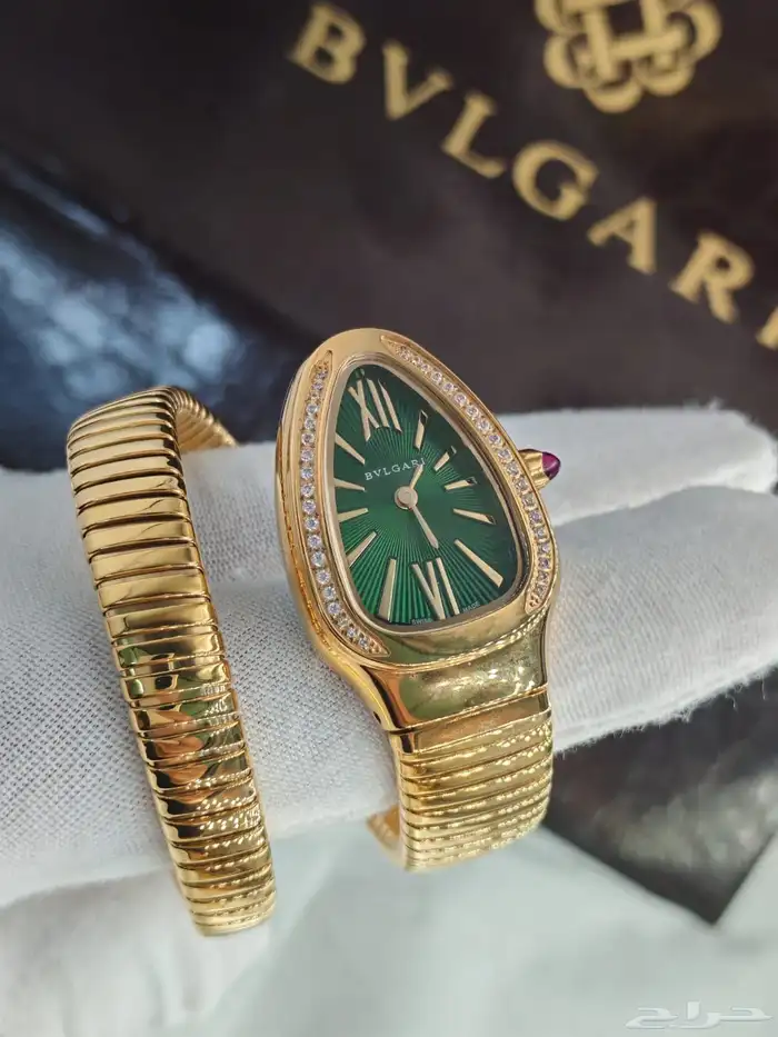 ساعة بلغاري نسائي موديل الثعبان 20