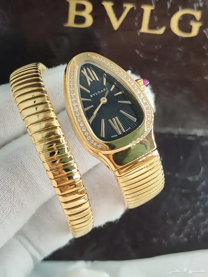 ساعة بلغاري نسائي موديل الثعبان 21
