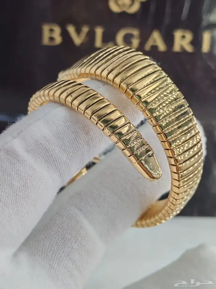 ساعة بلغاري نسائي موديل الثعبان 18