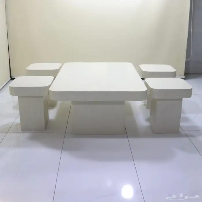 طاولات تفصيل حسب الطلب 15